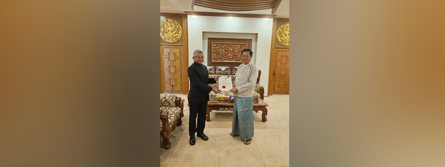 Ambassador Abhay Thakur presented a copy of his credentials to Deputy Prime Minister and Foreign Minister H.E. U Than Swe on 30 April 2024 in NayPyiTaw.